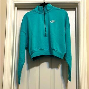 Nike Women's Teal Crop Sweatshirt